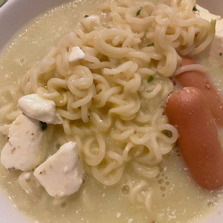 クリームチーズ塩ラーメン